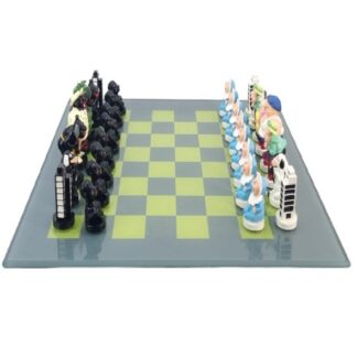 526-0002 CHESS by LILI CRONEMBOURG Demons et Merveilles